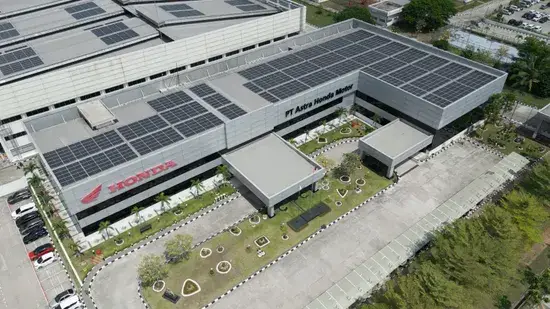 AHM Dukung EBT, Pasang Solar Panel 8.760 kWp