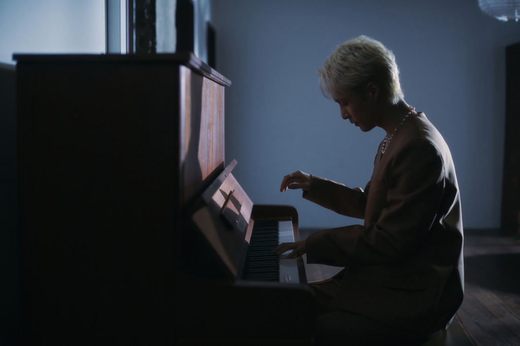 Lay Zhang Releases New Single "Nothing With Me" 16 , Lay Zhang Lay Zhang Rilis Nothing With Me