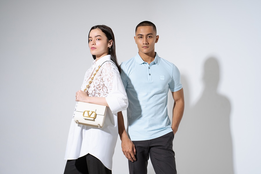Voila.id memberikan rekomendasi outfit seleksi produk dari Valentino Garavani dan Hugo Boss 15 , voila Sunday Brunch by Voila.id