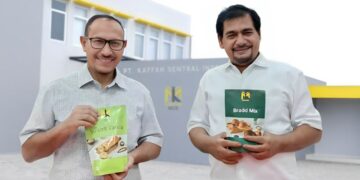 Kedua pemilik sekaligus pimpinan PT Kaffah Sentral Indonesia, Direktur Utama Ali (kiri) dan Direktur Pemasaran Taufik Mokhtar (kanan). (Dok. Istimewa)