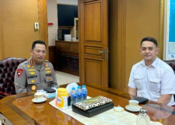 Presiden Prabowo apresiasi Batalyon Perisai Syarikat Islam di momen HUT Bhayangkara ke-79. (Dok. Istimewa)