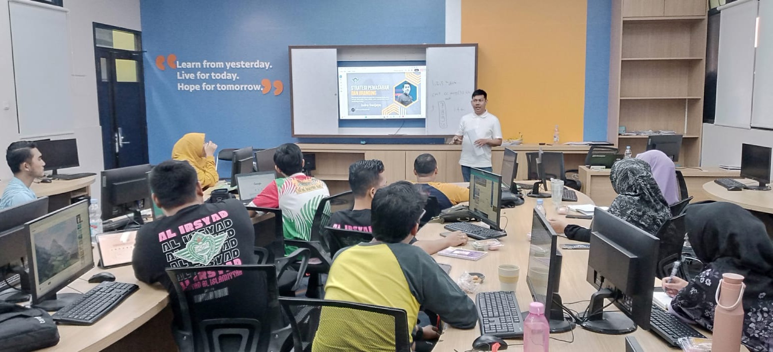 Pelatihan SEO-Branding Sekolah Al Irsyad Karawang