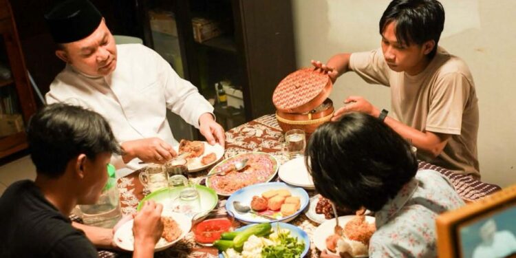 Jenderal Dudung Abdurachman gandeng Fajar Sadboy rilis lagu religi Ramadhan 2026 “Jangan Lupa Berdoa” (Dok. Istimewa)