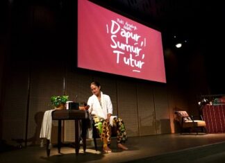 “Dapur Sumur Tutur” oleh Putri Ayudya Hadirkan Dinamika Perempuan Lintas Generasi Dalam Bentuk Pertunjukan Satu Orang PUTRI AYUDYA